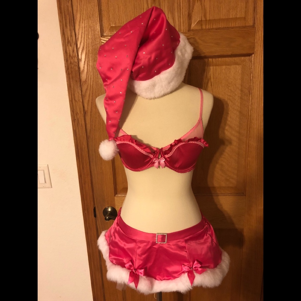 Sexy Victoria’s Secret Santa Baby 3PC Bra Set 36C